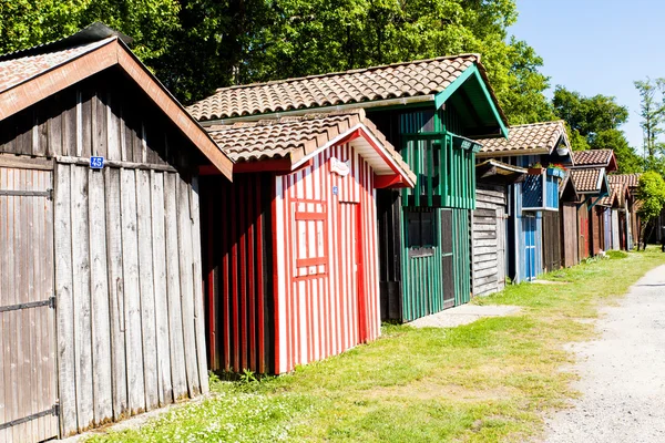 Типичные цветные деревянные дома — стоковое фото