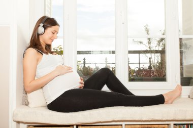 hamile kadın dinlenme