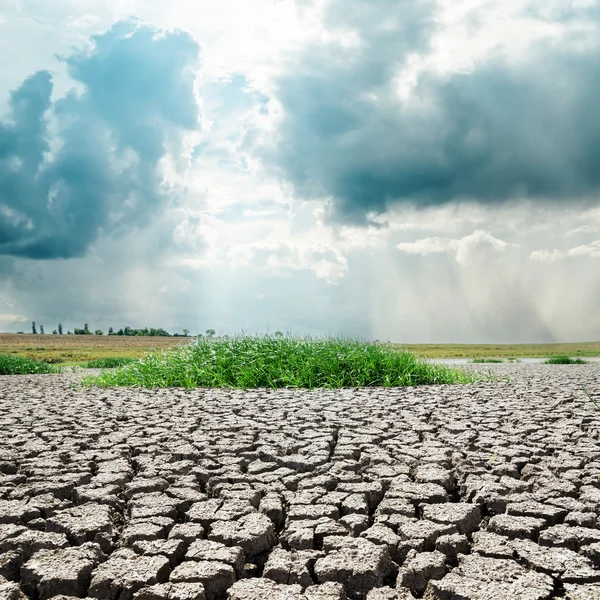 Low dramatic sky over desert — Stock Photo, Image