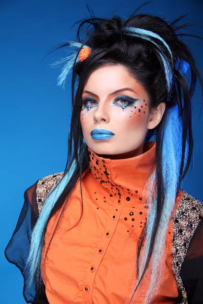 Makeup. Rock hairstyle. Portrait of young beautiful punk model w — Stock Photo, Image