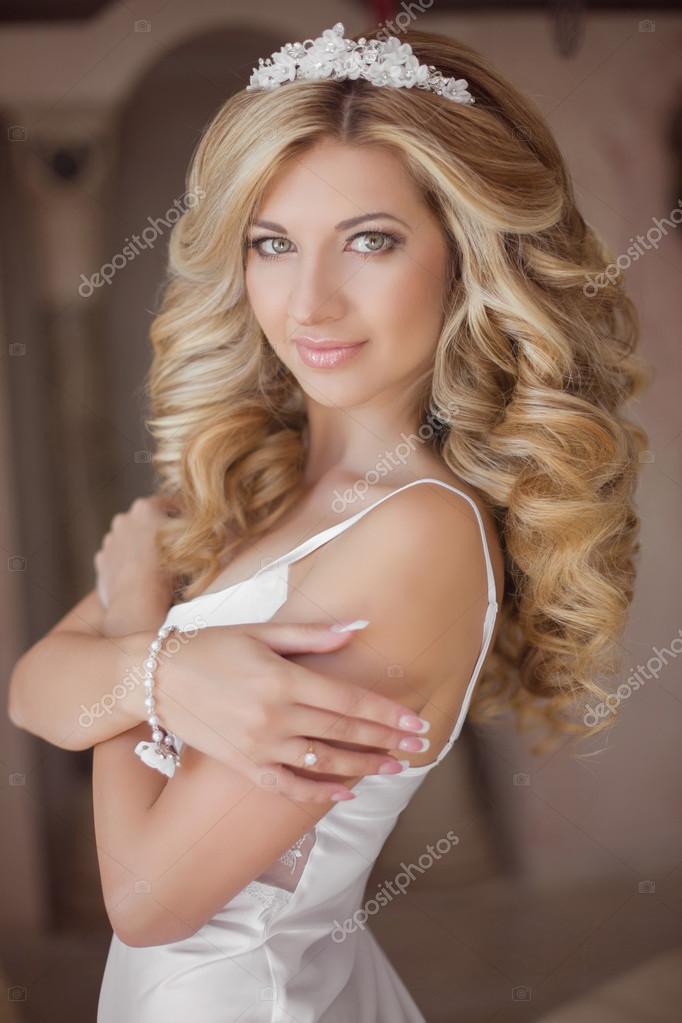 Beautiful smiling bride girl on the wedding day. Beautiful blond Stock Photo by ©VictoriaAndrea 82019494 Beautiful smiling bride girl on the wedding day. Beautiful blond Stock Photo by ©VictoriaAndrea 82019494