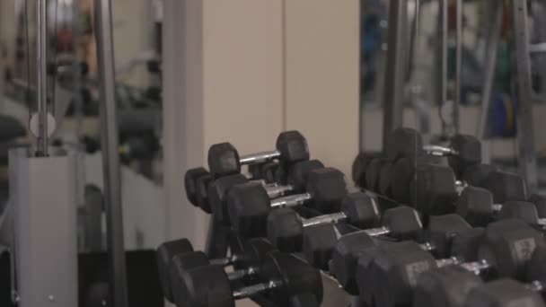 체육관에서 금발 여자 — 비디오