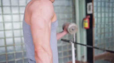 Atletik erkek spor salonu