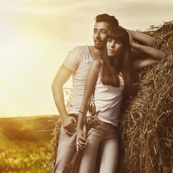 Retrato de pareja de campo — Foto de Stock