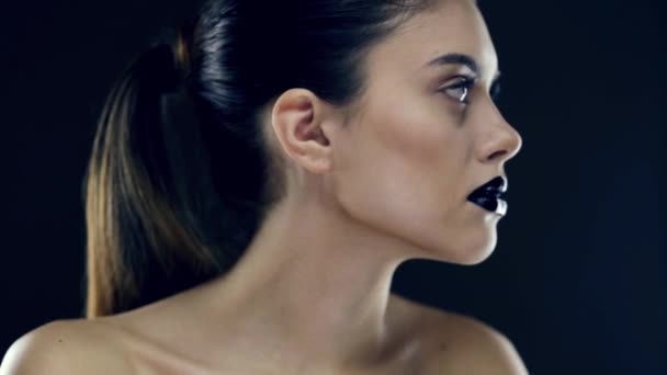 Gótico negro labios belleza — Vídeo de stock