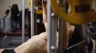 Bench Press - eğim Smith makine