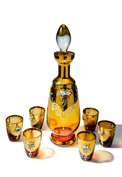 Il set di decanter e sei bicchierini per gli spiriti — Foto Stock
