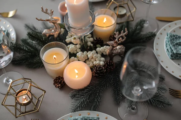 Beautiful Table Setting Christmas Decor — Stock Photo, Image