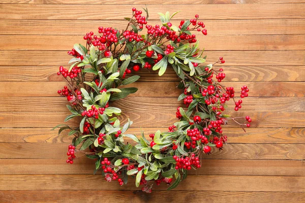 Beautiful Christmas Wreath Wooden Background — Stock Photo, Image