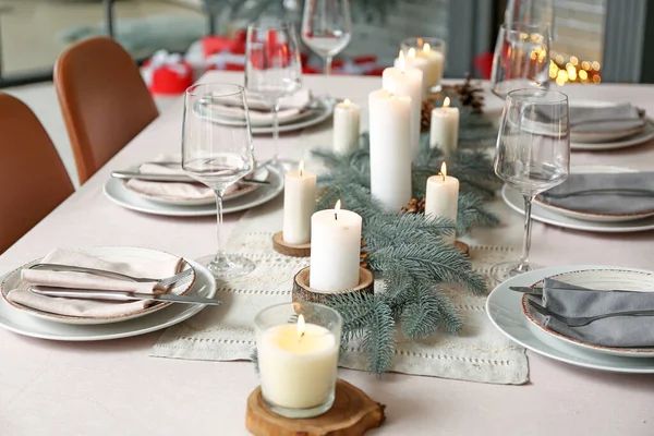 Beautiful Table Setting Christmas Decorations Living Room — Stock Photo, Image