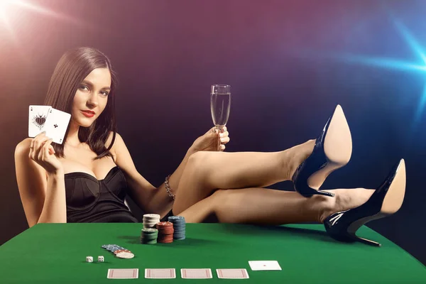 Female Poker Player Table Casino — Stock Photo, Image