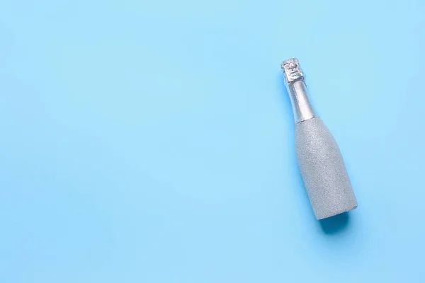 Flasche Champagner Auf Farbigem Hintergrund Neujahrsfeier — Stockfoto