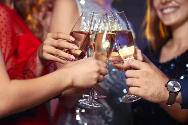 Young People Drinking Tasty Champagne Party Nightclub — Stock Photo, Image