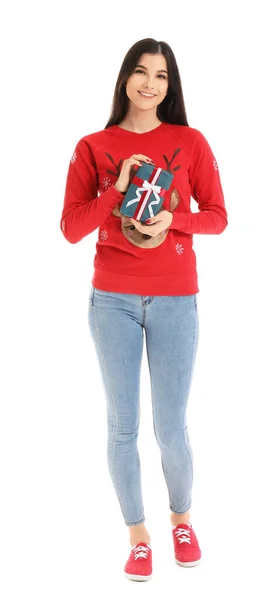 Красивая Молодая Женщина Подарком Рождество Белом Фоне — стоковое фото
