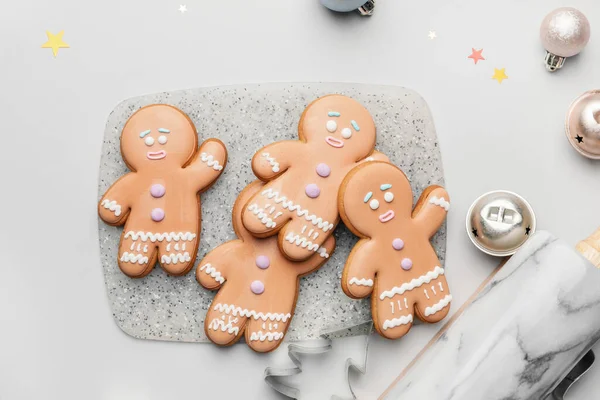 Tasty Gingerbread Cookies Christmas Decor Light Background — Stock Photo, Image