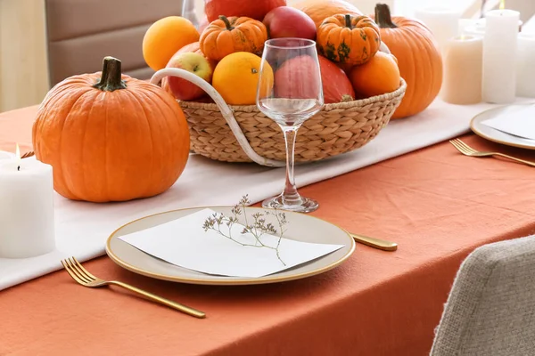 Hermosa Mesa Con Calabazas Comedor — Foto de Stock