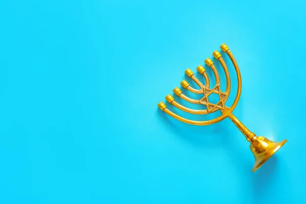 Hanukkah Için Renk Arkaplanı Menorası — Stok fotoğraf