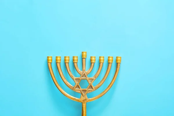 Hanukkah彩色背景的Menorah — 图库照片