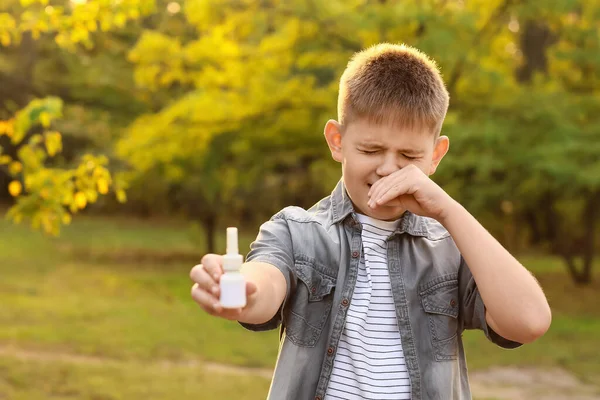 Little Allergic Boy Remedy Outdoors — Stock Photo, Image