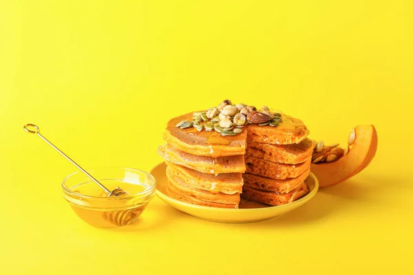 Plate Tasty Pumpkin Pancakes Honey Color Background — Stock Photo, Image