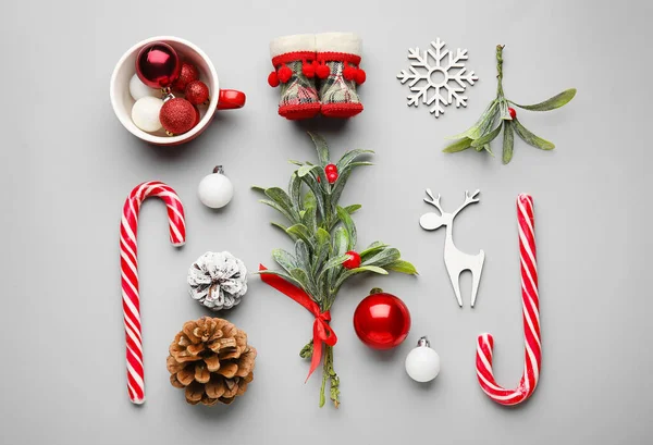 Christmas Composition Mistletoe Branch Decor Grey Background — Stock Photo, Image