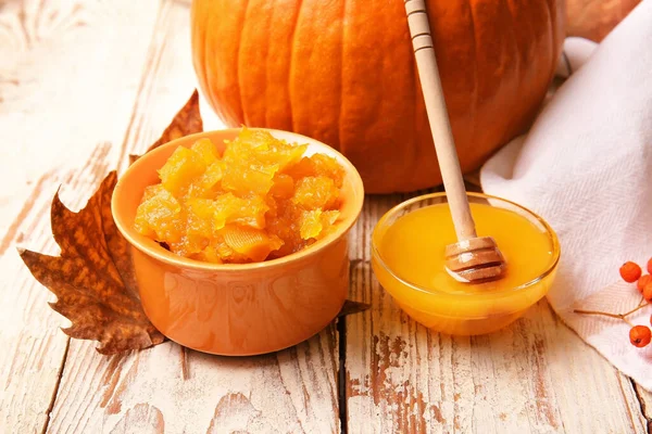 Bowl Tasty Pumpkin Jam Honey Table — Stock Photo, Image