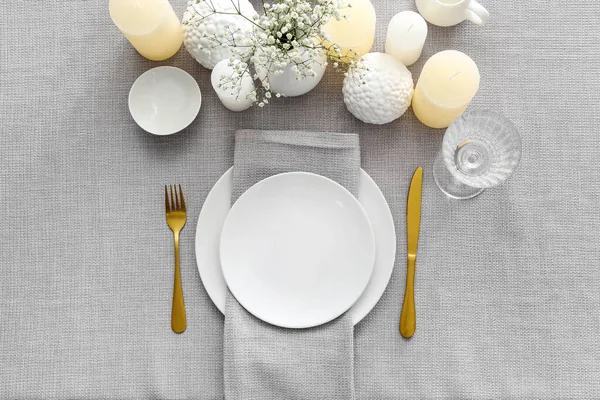 Prachtige Tafel Setting Lichte Achtergrond — Stockfoto