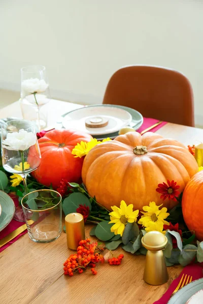 Beautiful Table Setting Pumpkins Dining Room — Stock Photo, Image