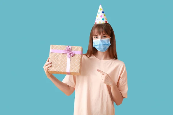 Beautiful Young Woman Medical Mask Birthday Gift Color Background — Stock Photo, Image