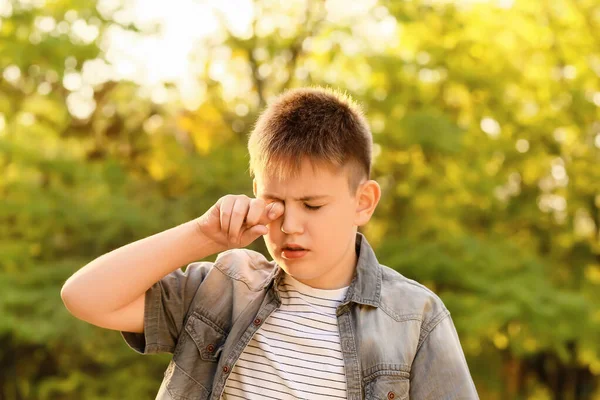 Little Boy Suffering Allergy Outdoors — Stock Photo, Image