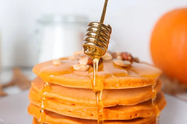 Tasty Pumpkin Pancakes Honey Closeup — Stock Photo, Image