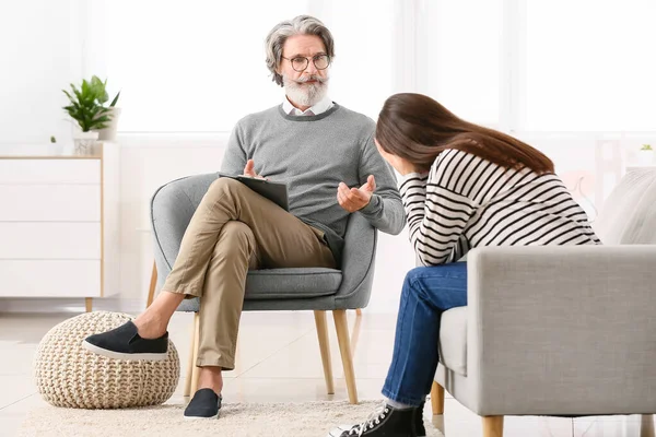 Male Psychologist Working Young Girl Office — Stock Photo, Image