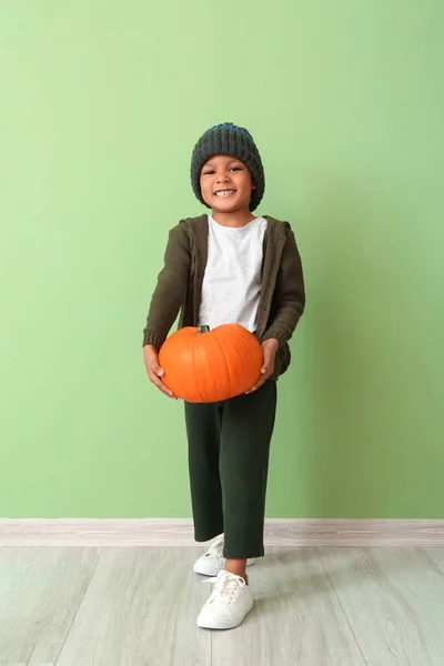 Cute African American Boy Pumpkin Color Wall — Stock Photo, Image