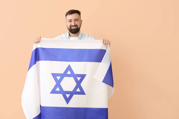 Hombre Con Bandera Israel Sobre Fondo Color —  Fotos de Stock
