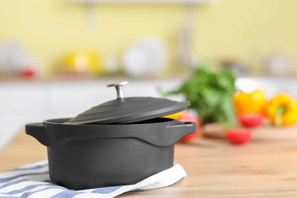 Cooking Pot Table Kitchen — Stock Photo, Image