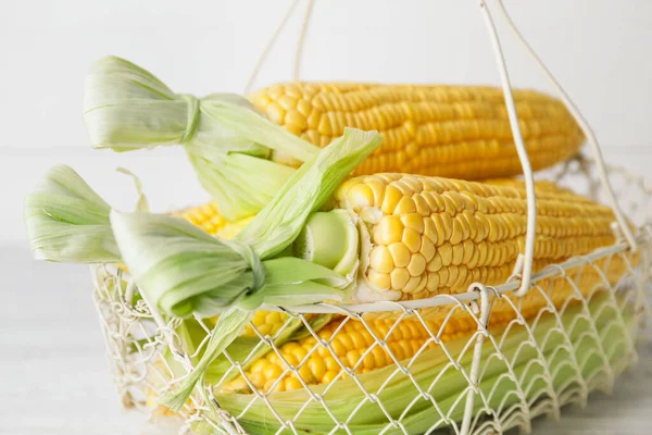 Basket Fresh Corn Cobs Table — Stock Photo, Image