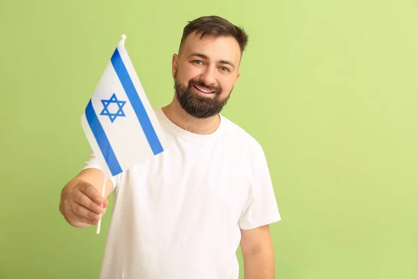 Hombre Con Bandera Israel Sobre Fondo Color — Foto de Stock