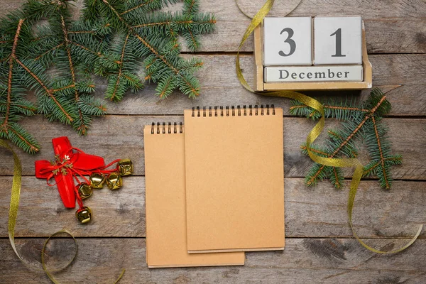 Notebooks Calendar Christmas Decor Wooden Background — Stock Photo, Image