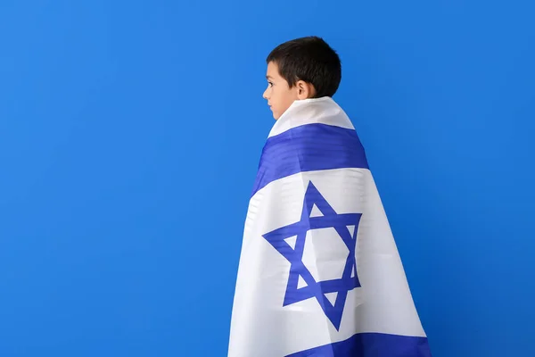 Liten Pojke Med Flagga Israel Färg Bakgrund — Stockfoto