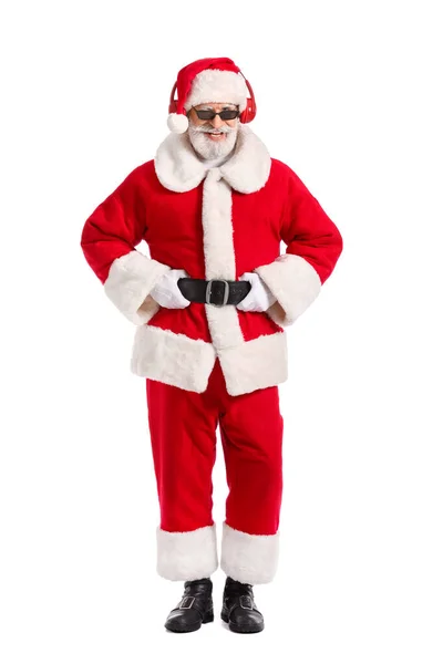 Крутой Санта Клаус Слушает Музыку Белом Фоне — стоковое фото