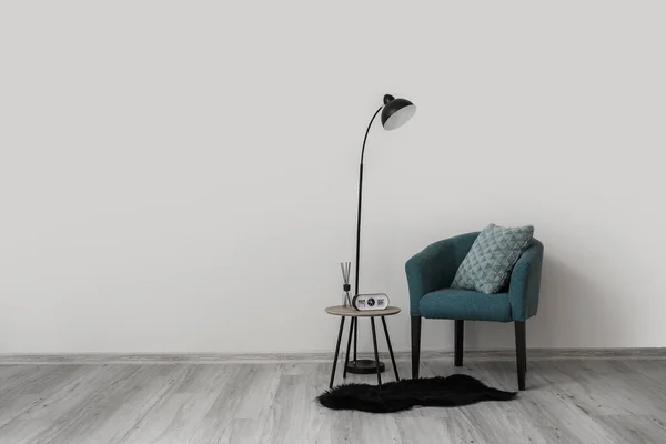 Stylish Armchair Pillow Table Lamp Light Wall Room — Fotografia de Stock