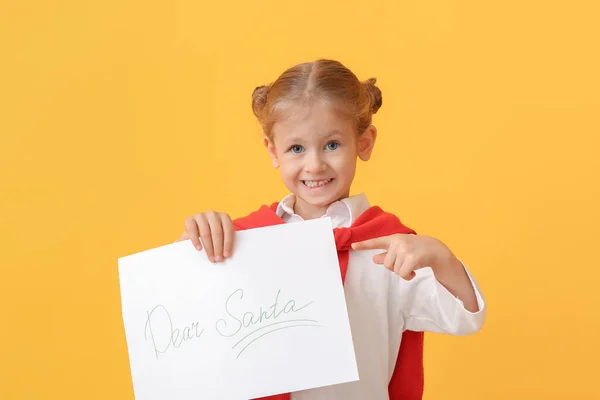 Geçmişinde Noel Baba Mektup Yazan Küçük Bir Kız — Stok fotoğraf