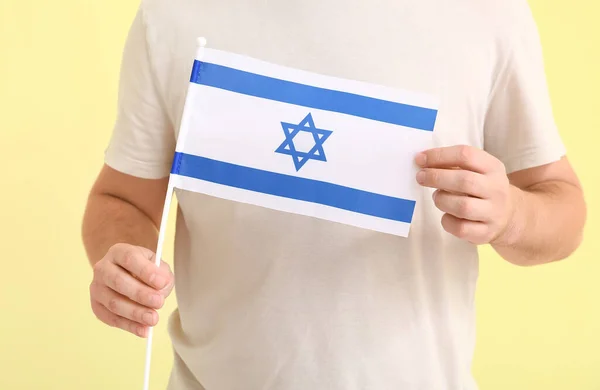 Mann Mit Der Flagge Israels Auf Farbigem Hintergrund Nahaufnahme — Stockfoto