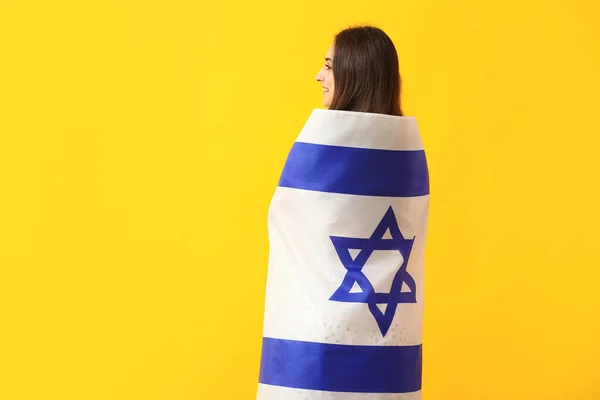 Junge Frau Mit Der Flagge Israels Auf Farbigem Hintergrund — Stockfoto