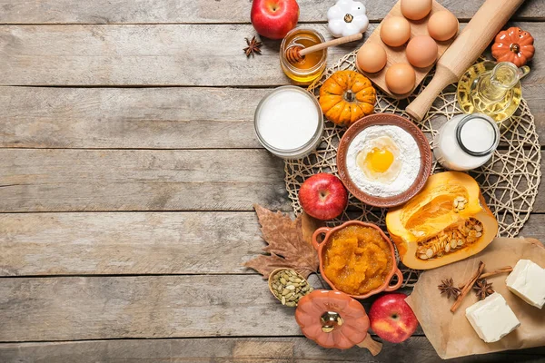 Ingredients Preparing Pumpkin Pie Wooden Background — Stock Photo, Image