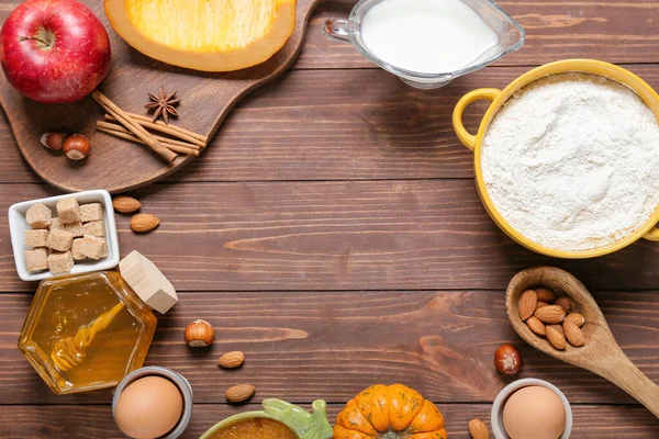 Frame Made Ingredients Preparing Pumpkin Pie Wooden Background — Stock Photo, Image