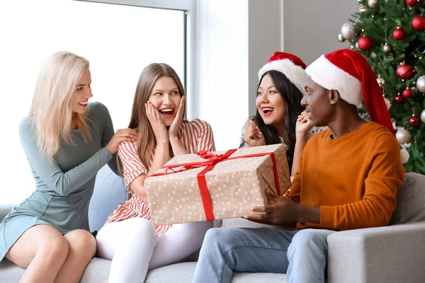 Young People Celebrating New Year Home Party — Stock Photo, Image