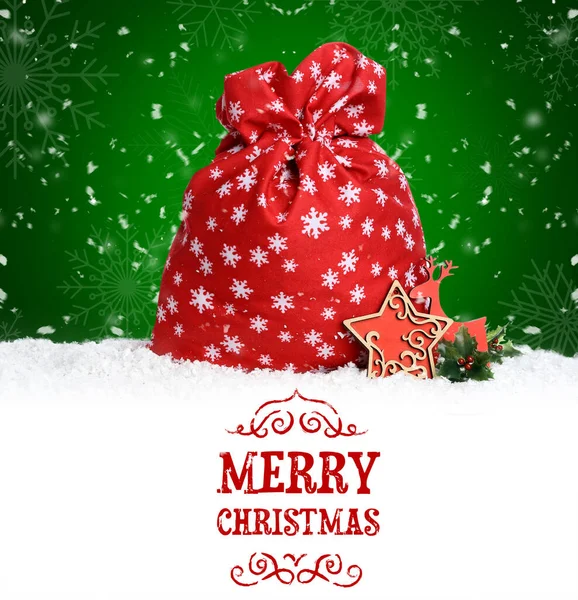 Texto Feliz Navidad Bolsa Santa Con Regalos Fondo Color — Foto de Stock