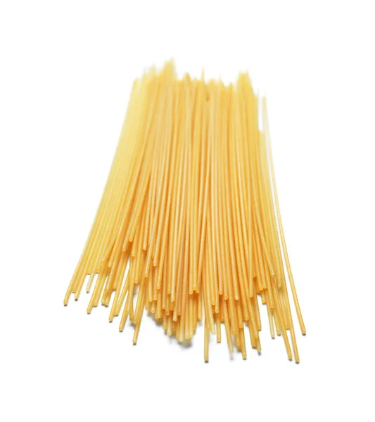 Niegotowane Spaghetti Białym Tle — Zdjęcie stockowe