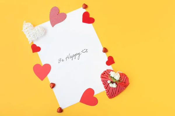 Foglio Carta Con Testo Happy Sfondo Colori — Foto Stock